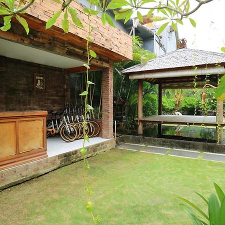 Pondok Jempiring Kuta  Bagian luar foto