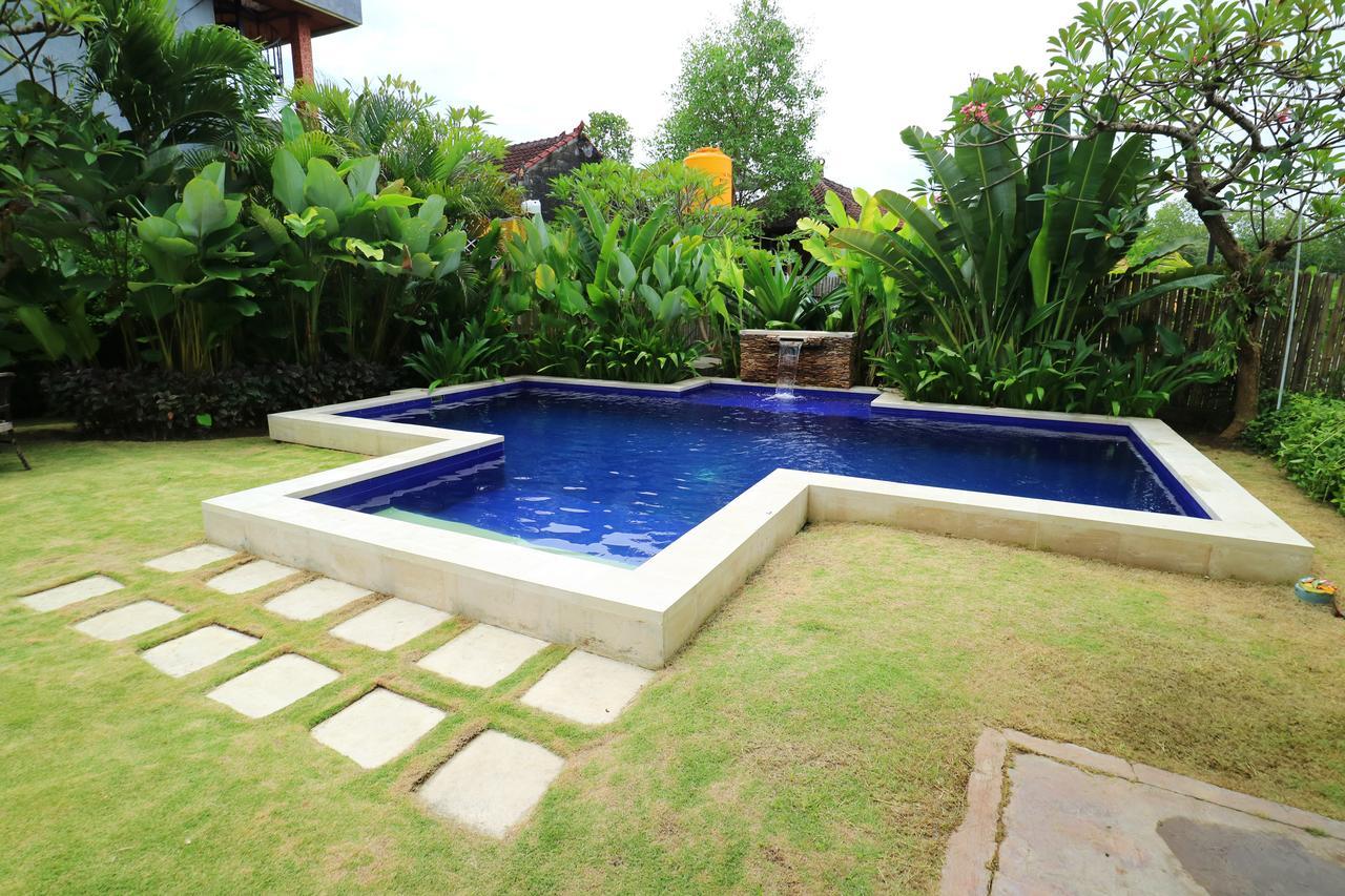 Pondok Jempiring Kuta  Bagian luar foto