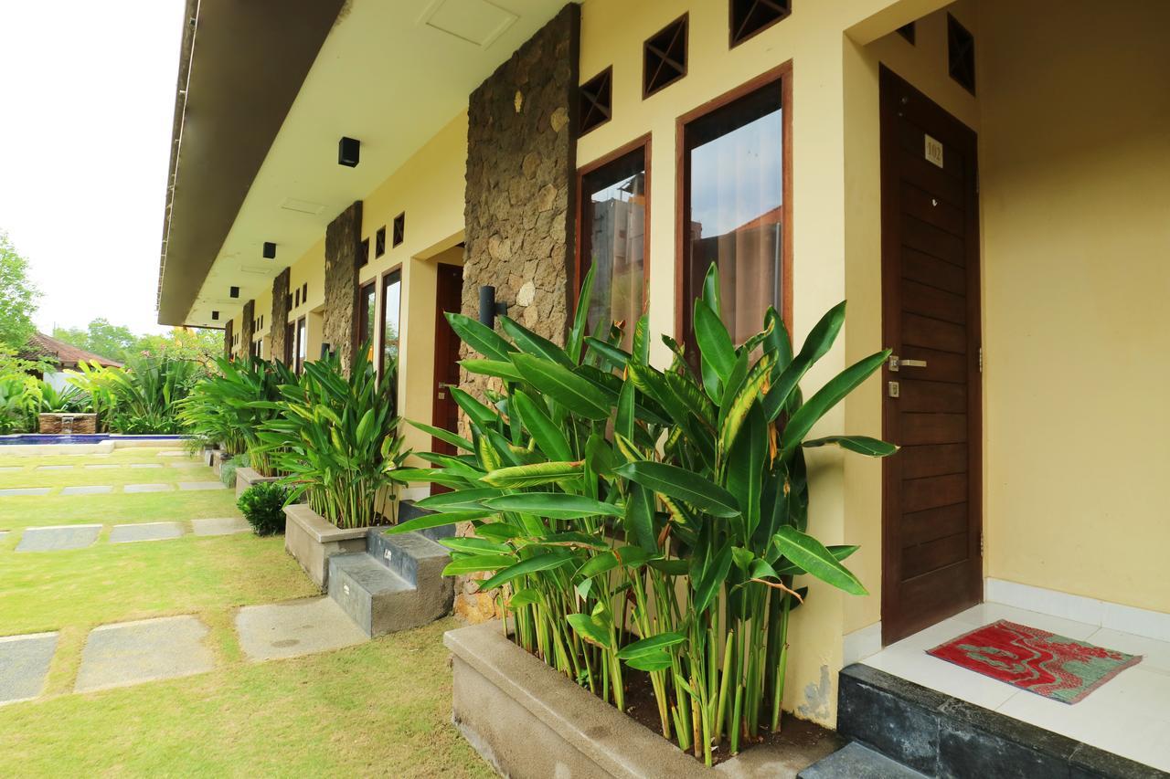 Pondok Jempiring Kuta  Bagian luar foto