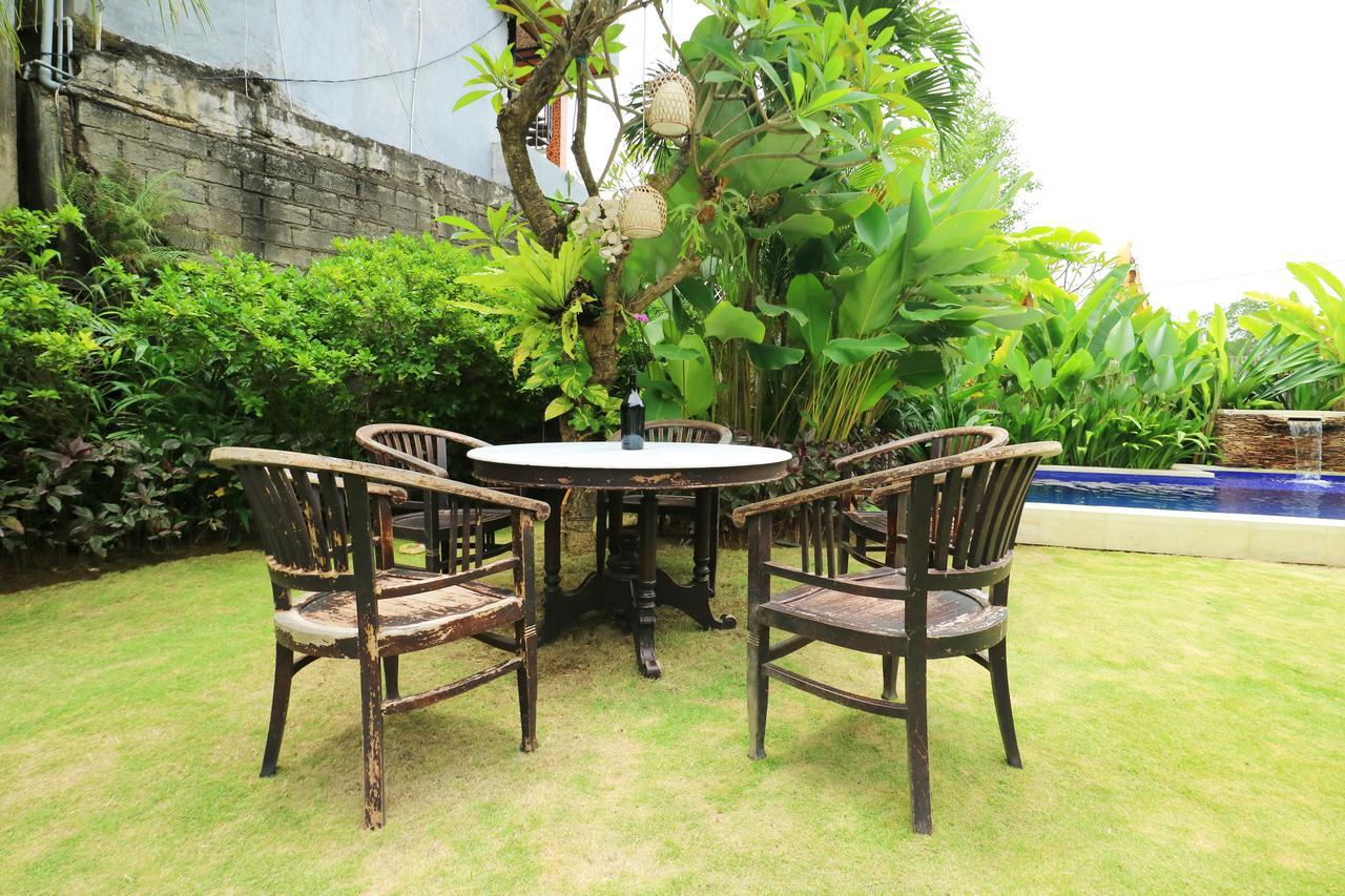 Pondok Jempiring Kuta  Bagian luar foto